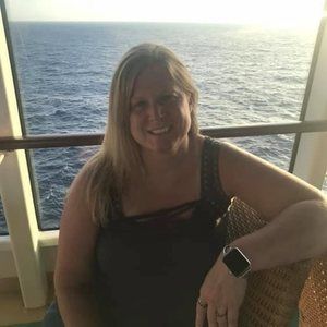 Meet your Posher, Vicki